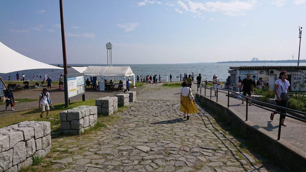 葛西海浜公園の西なぎさ出口