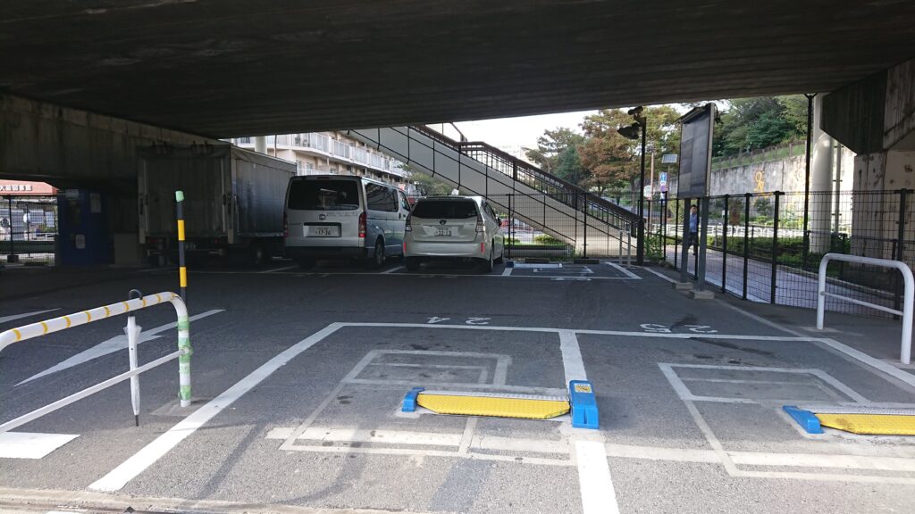 旧中川（東大島駅）コインパーキング