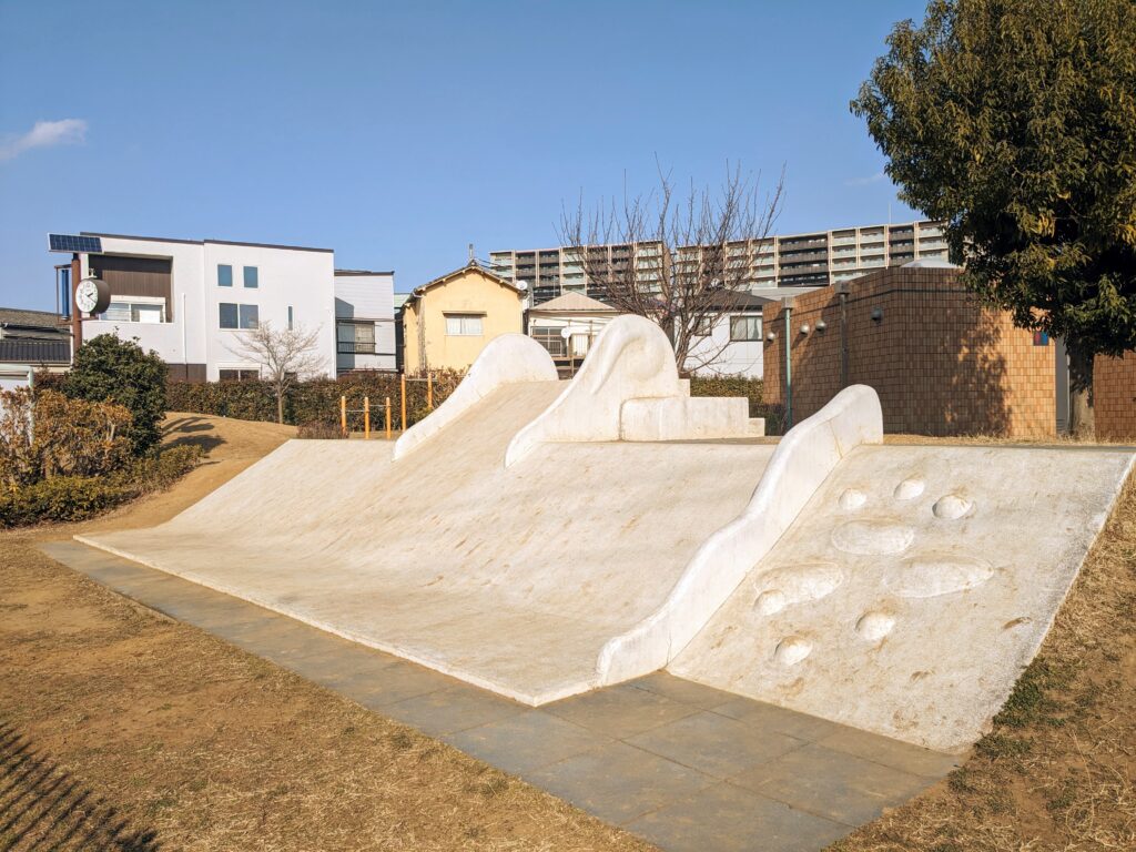 小柳川公園の滑り台