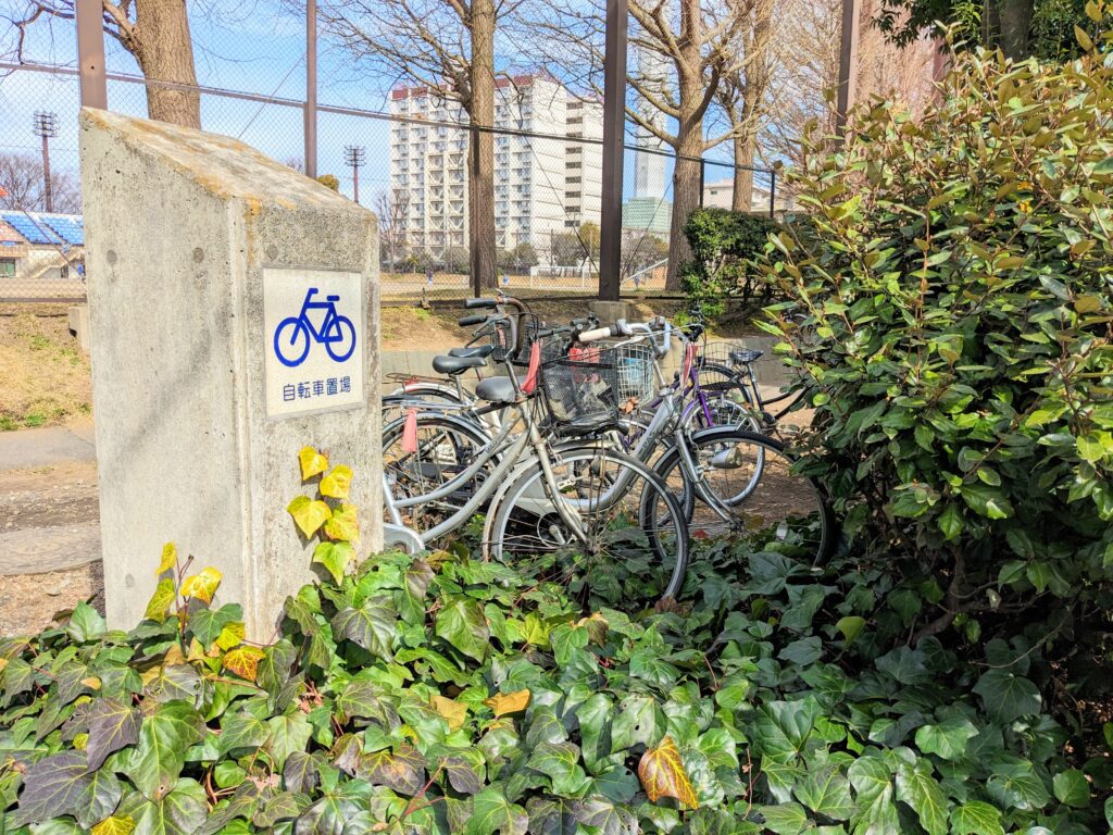 北運動公園（ABC公園）の駐輪場（自転車置き場）