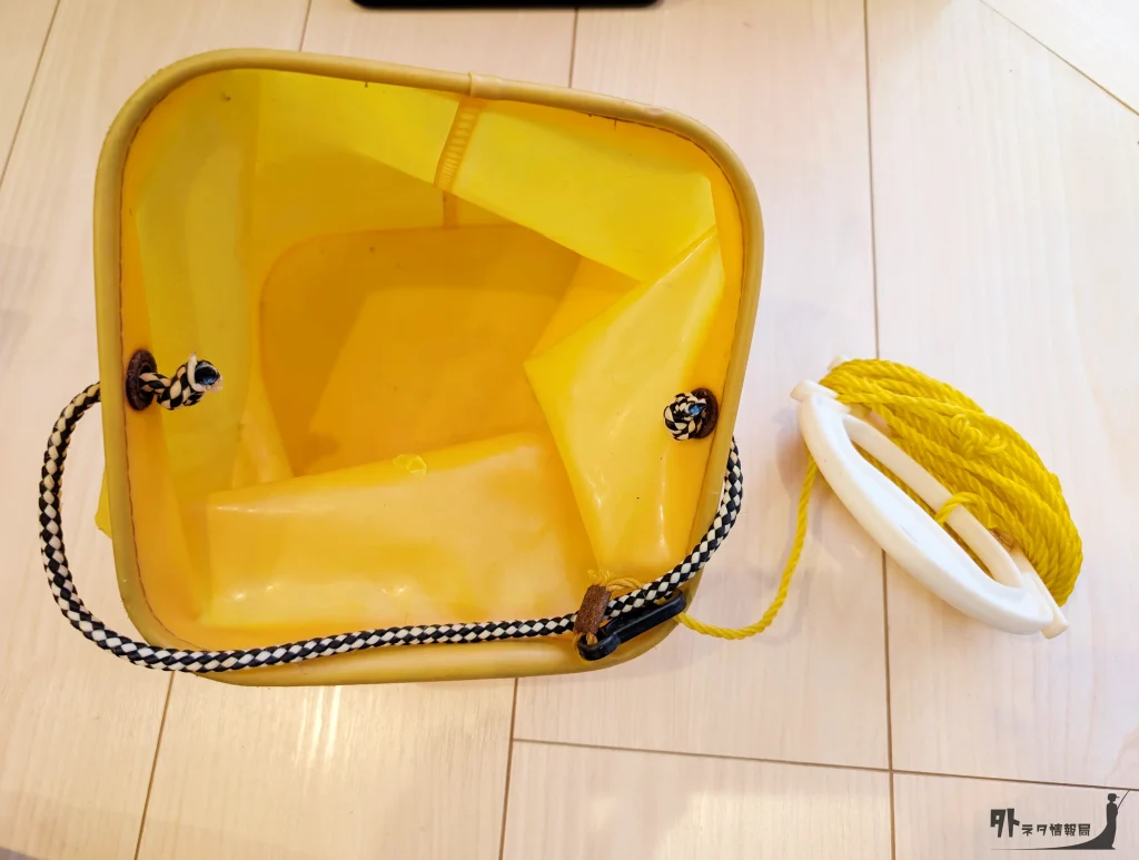 ロープ付きバケツの画像