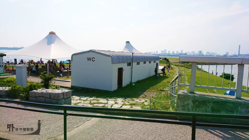 葛西海浜公園内のトイレ